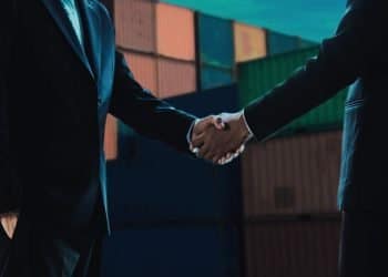 En la imagen se ve una representación del comercio internacional