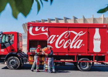 en la imagen se ve el departamento de coca cola de distribucion