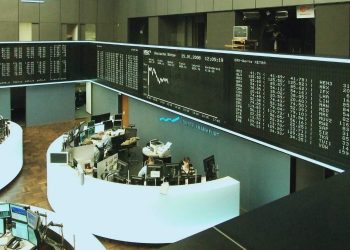 En la imagen se ve una representación de la inflación en alemania y la suba de la bolsa de europa