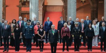 En la imagen el equipo que acompañara a AMLO en su reunión con Joe Biden en México 2023