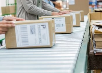 Devolución de ropa comprada online.