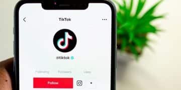 En la imagen se ve a tiktok, la red social china.