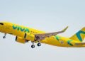 En la imagen se ve un avión de viva air