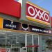 En la imagen se ve una tienda OXXO