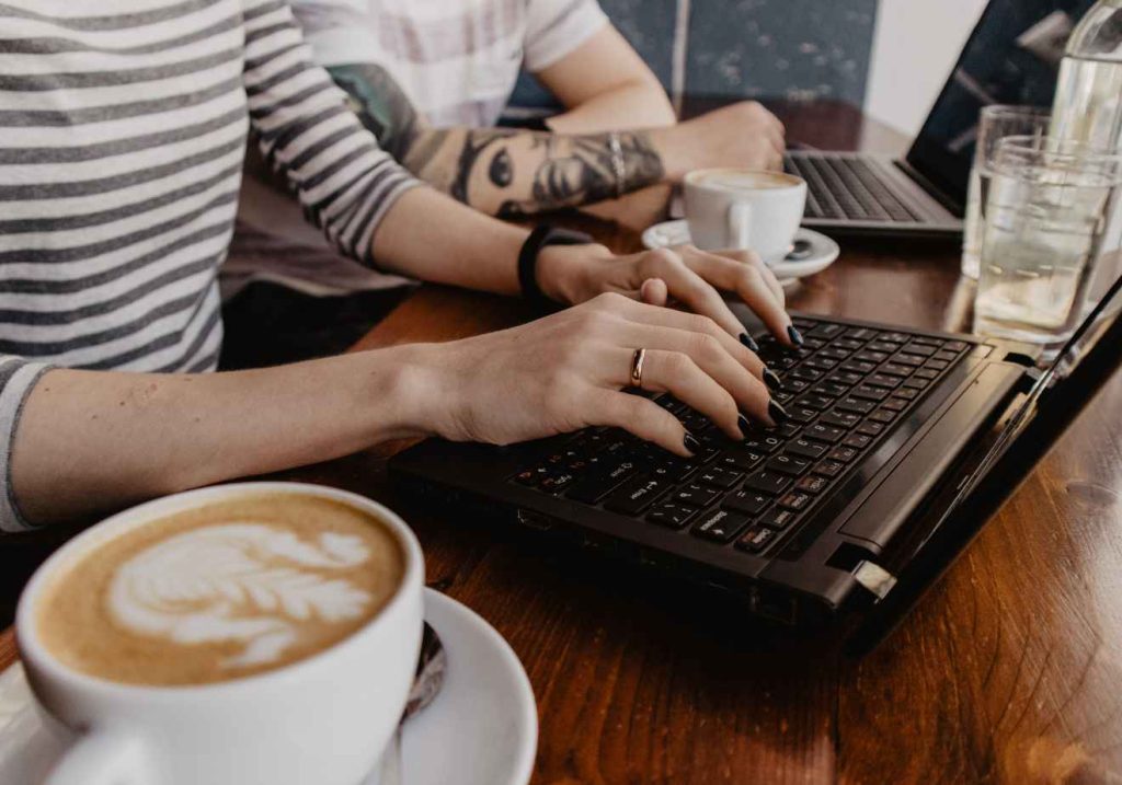 Estudio de mercado de una cafetería qué necesitas saber