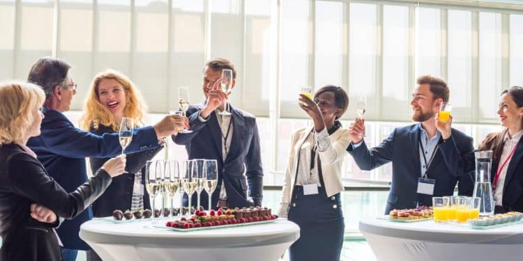 estudio de mercado de una empresa organización de eventos sociales