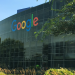Vemos una imagen de uno de los edificios de Google, en relación con el organigrama de Google.