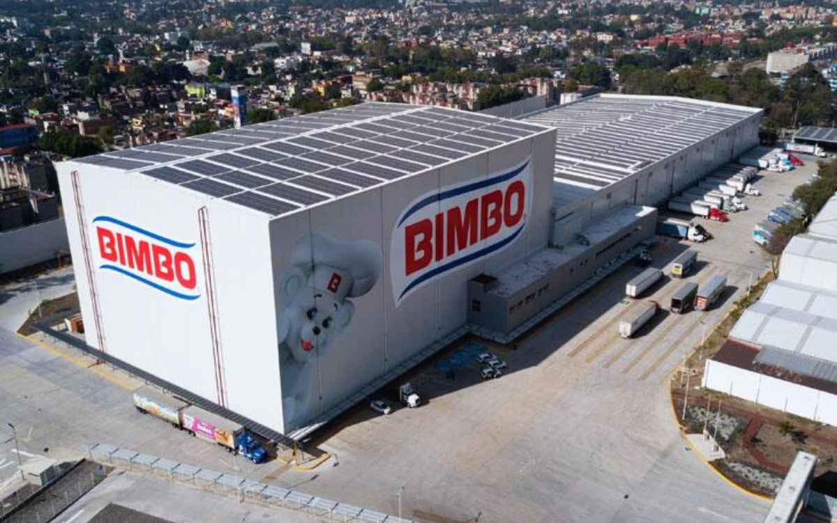 Vemos una imagen de la planta de Bimbo, una de las empresas mexicanas que exportan.